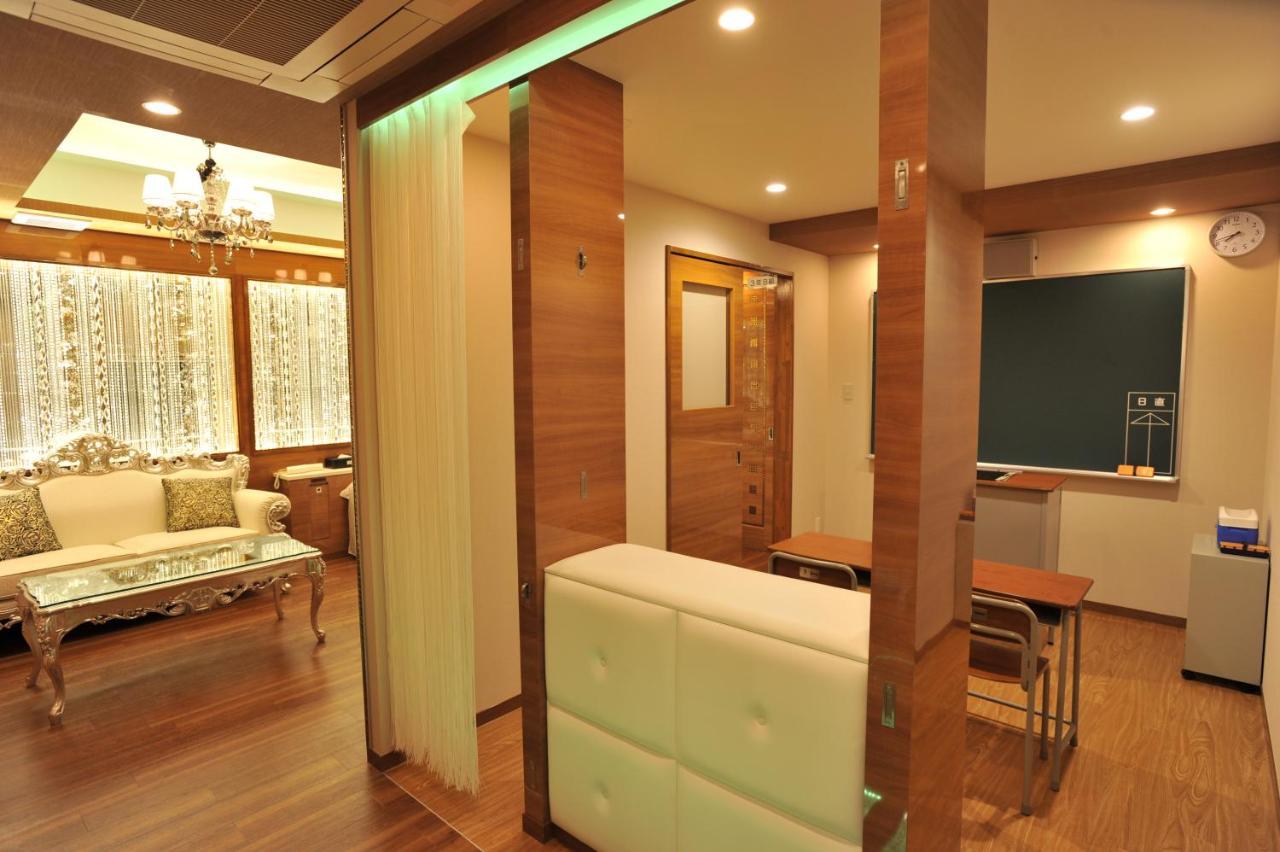 Hotel Sara Kinshicho (Adults Only) Tokio Buitenkant foto