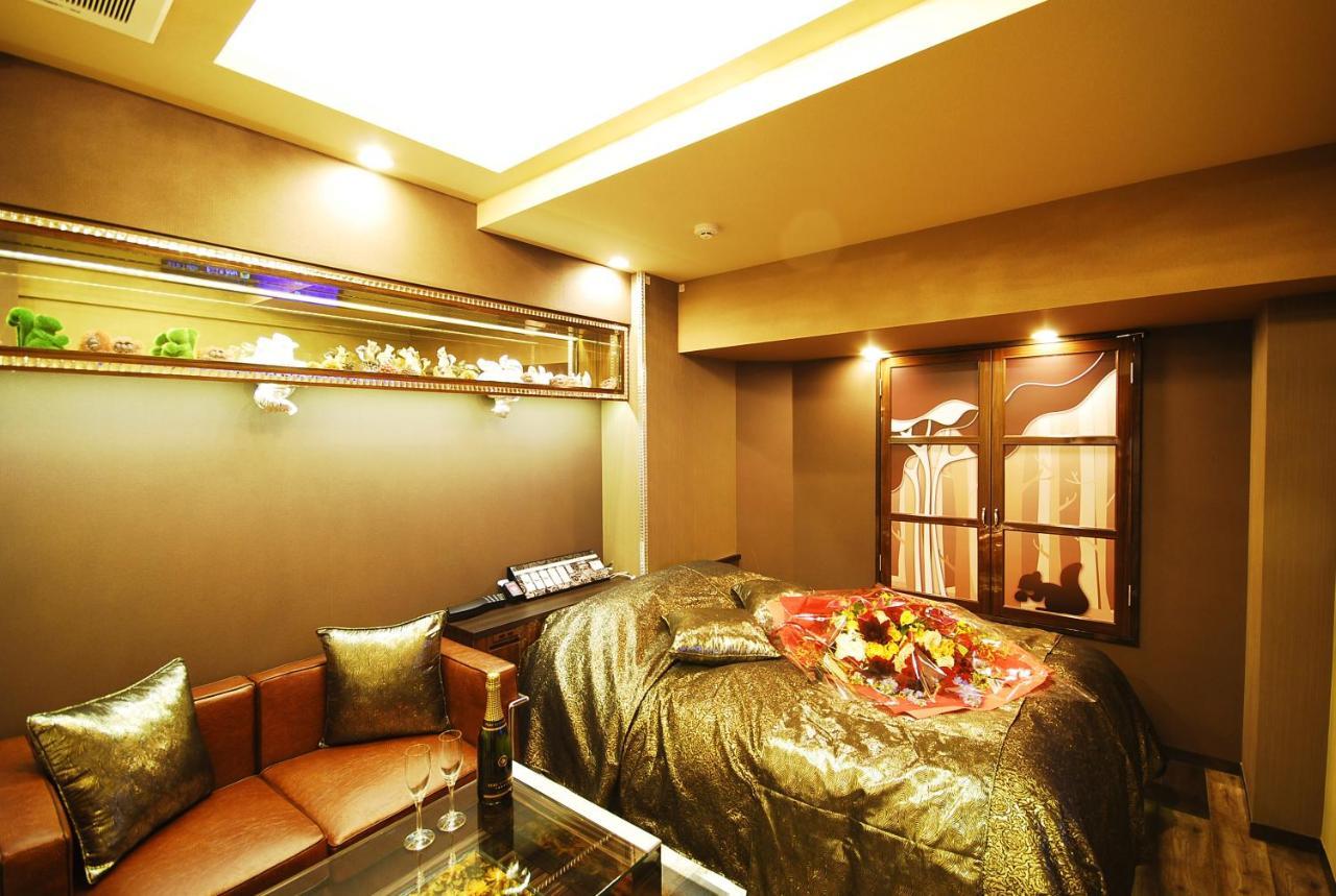 Hotel Sara Kinshicho (Adults Only) Tokio Buitenkant foto